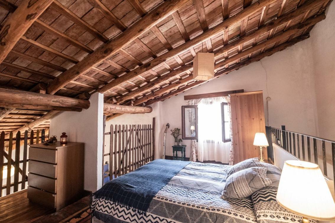 El Molino Del Corcho Apartment Cazalla de la Sierra Bagian luar foto