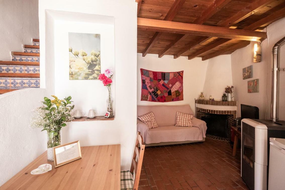 El Molino Del Corcho Apartment Cazalla de la Sierra Bagian luar foto