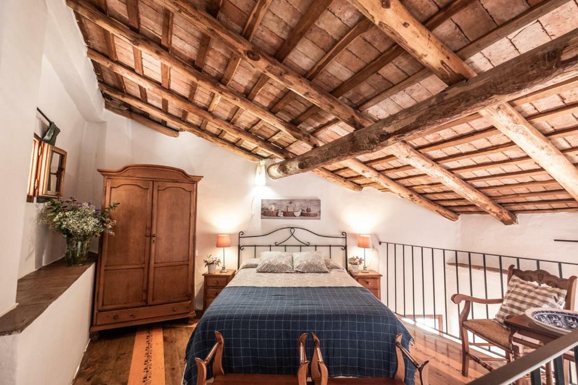 El Molino Del Corcho Apartment Cazalla de la Sierra Bagian luar foto