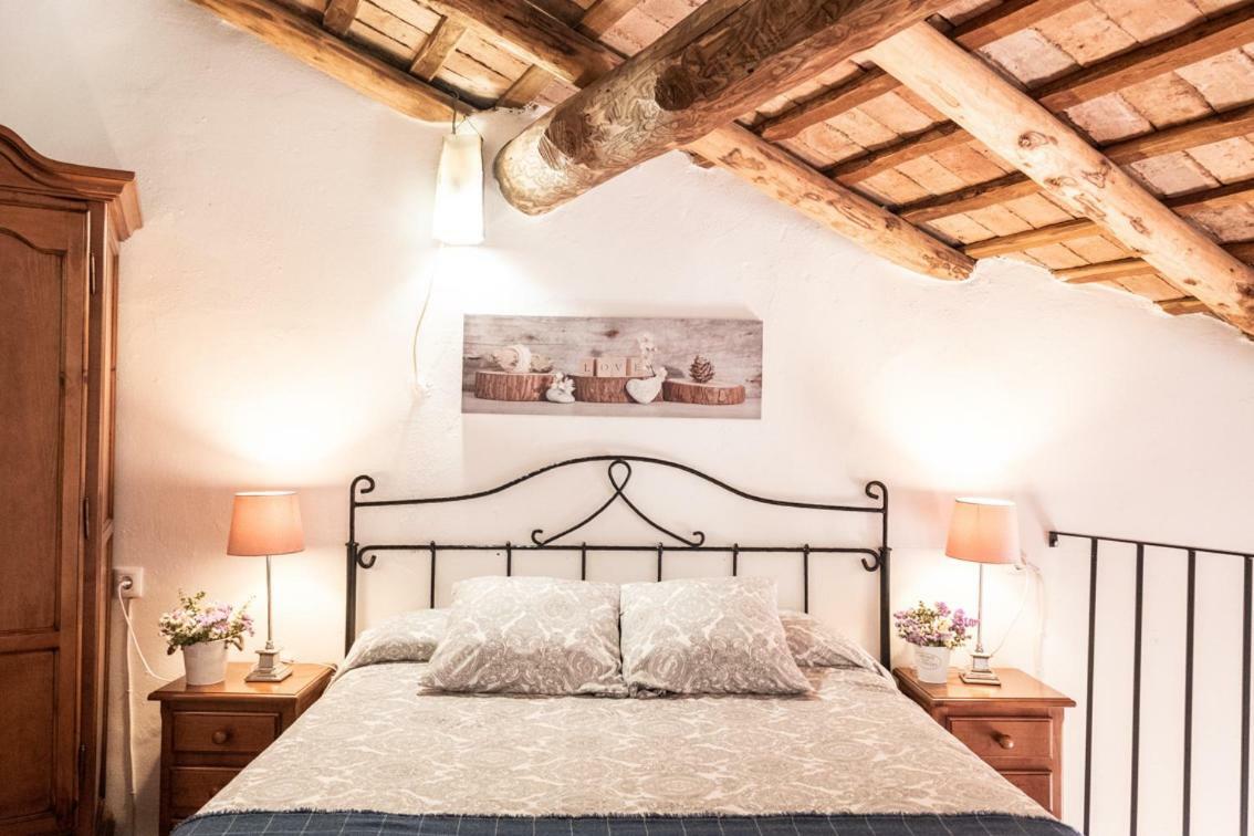 El Molino Del Corcho Apartment Cazalla de la Sierra Bagian luar foto