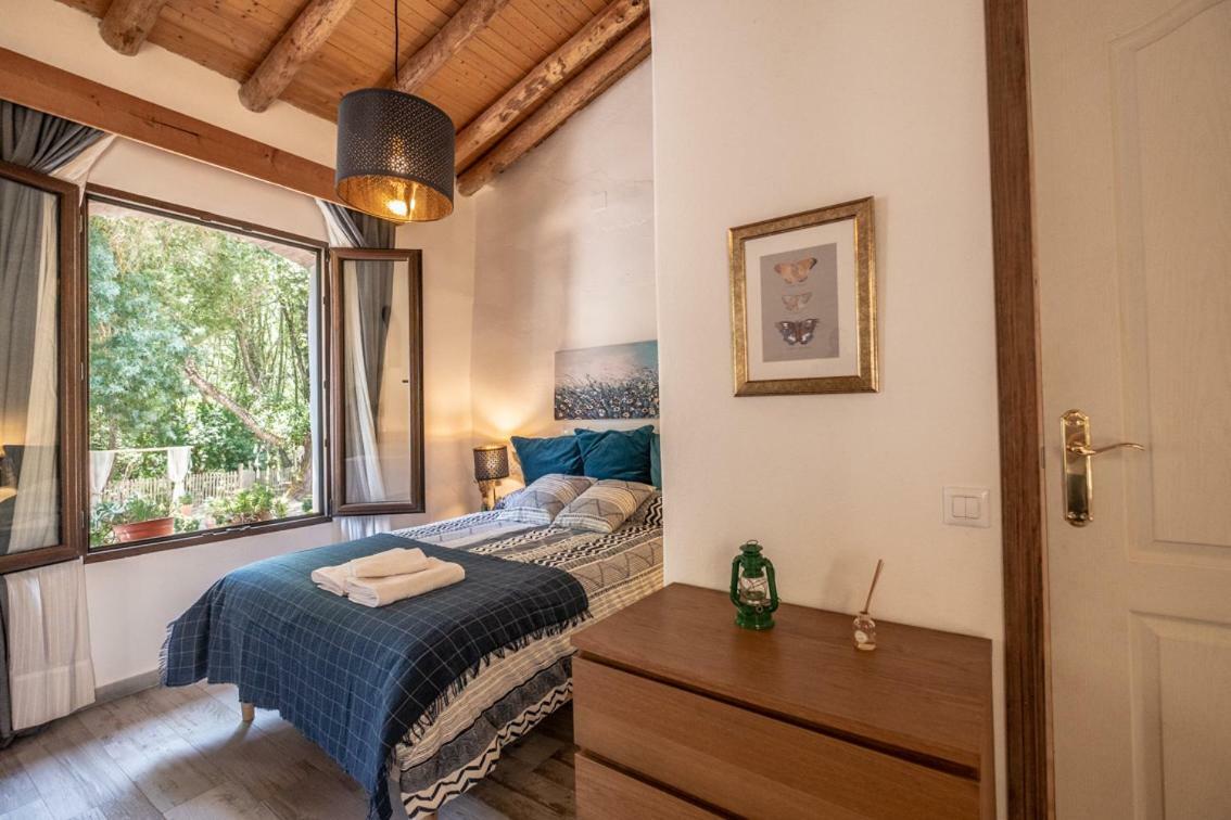 El Molino Del Corcho Apartment Cazalla de la Sierra Bagian luar foto